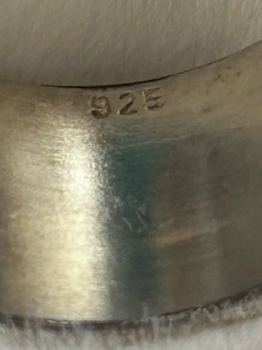 N/A better width authenticity